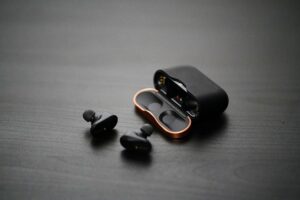 earbuds